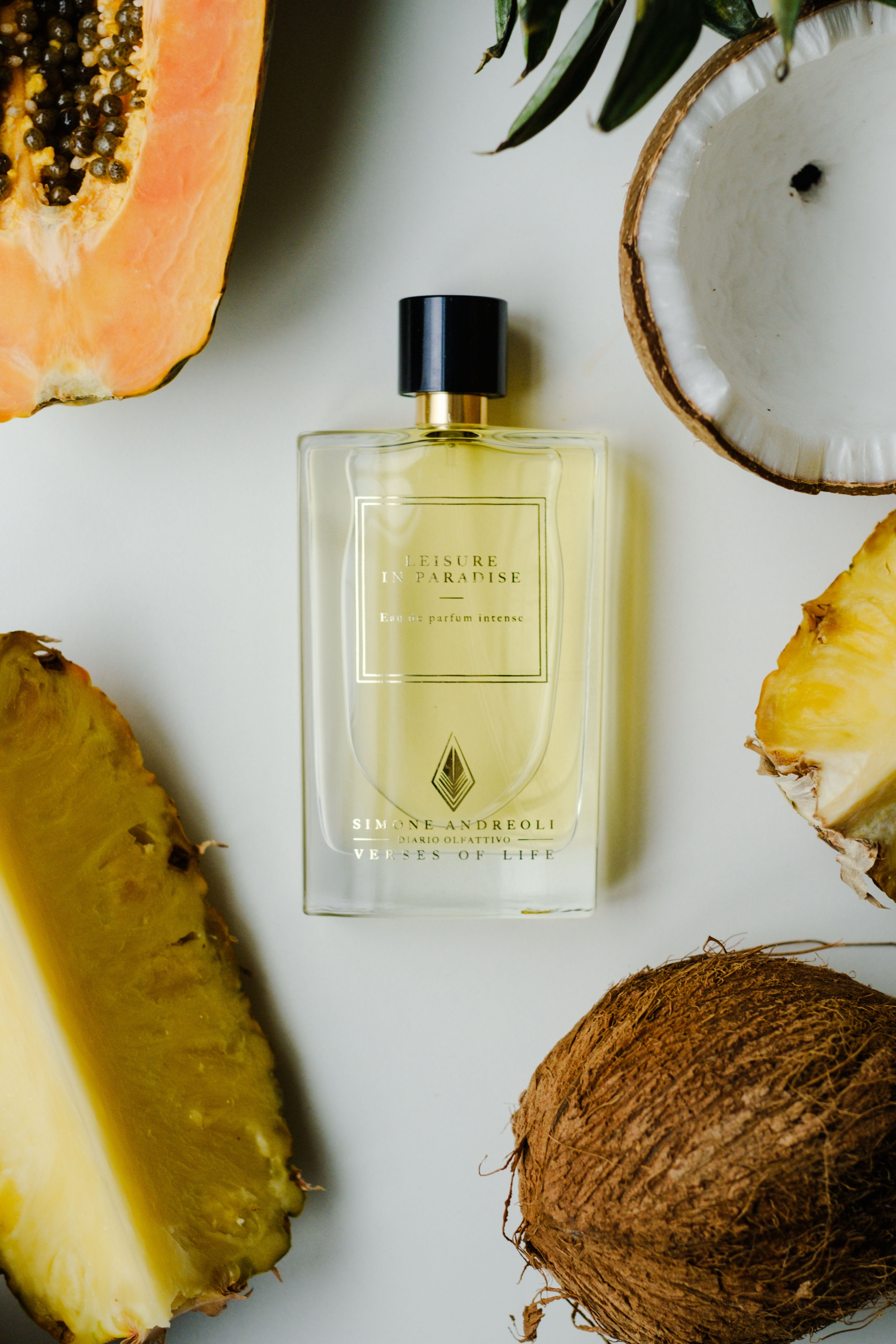 Simone Andreoli Leisure in Paradise
